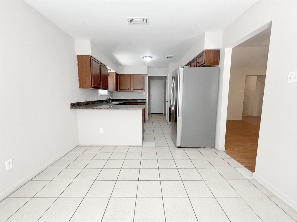 1922 Havenhouse - Photo 9