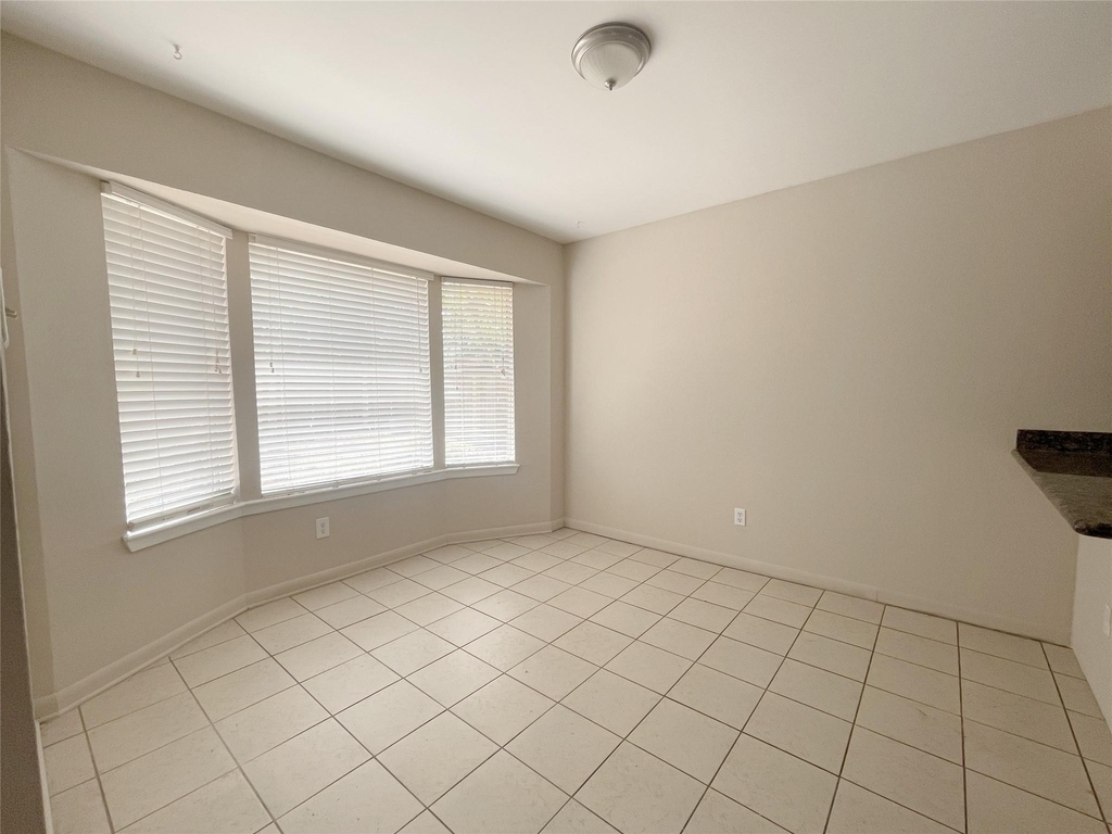 1922 Havenhouse - Photo 11