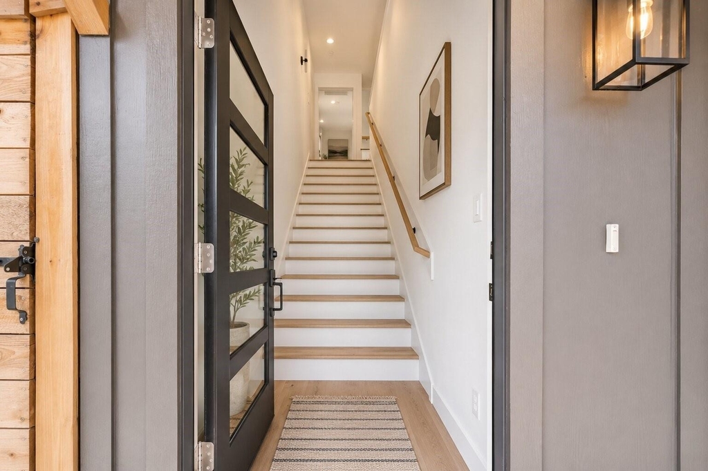 8023 Cora Street - Photo 2