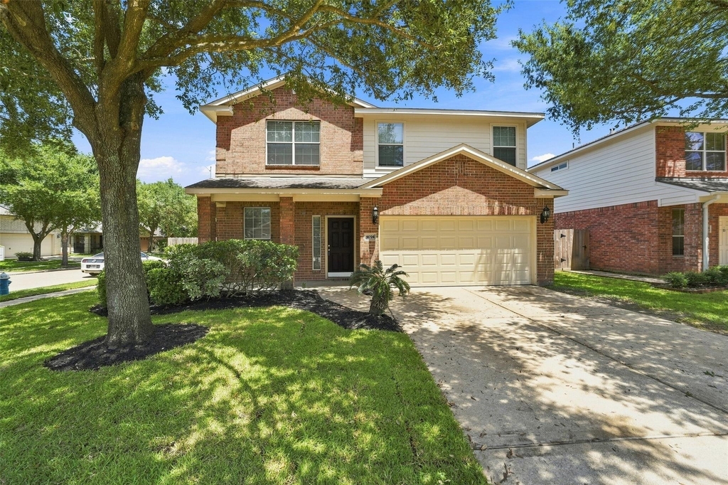 16726 Vivian Point Lane - Photo 0