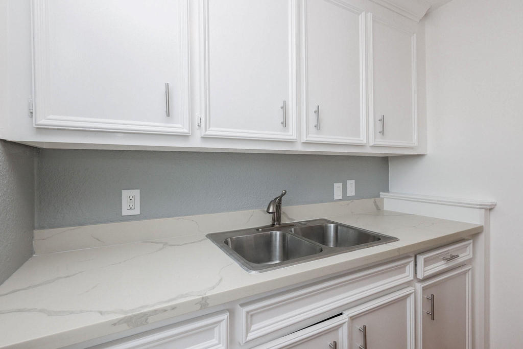 2919 Wentworth Street - Photo 7