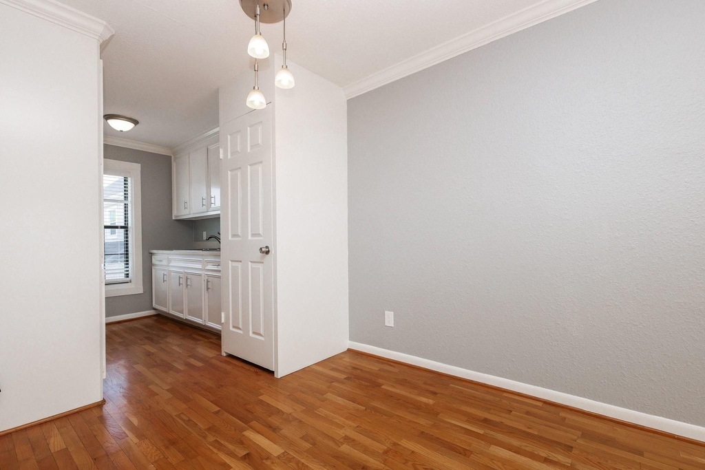 2919 Wentworth Street - Photo 18