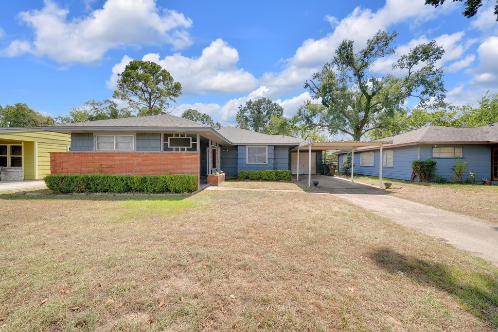 5310 Newkirk Lane - Photo 0
