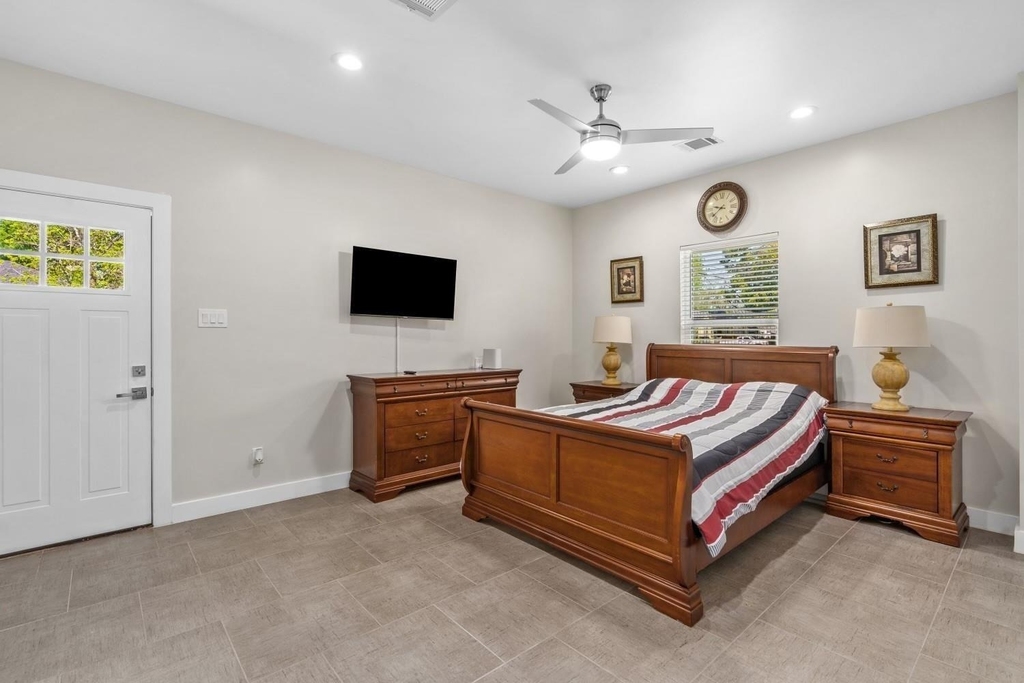 7101 Foster Street - Photo 10