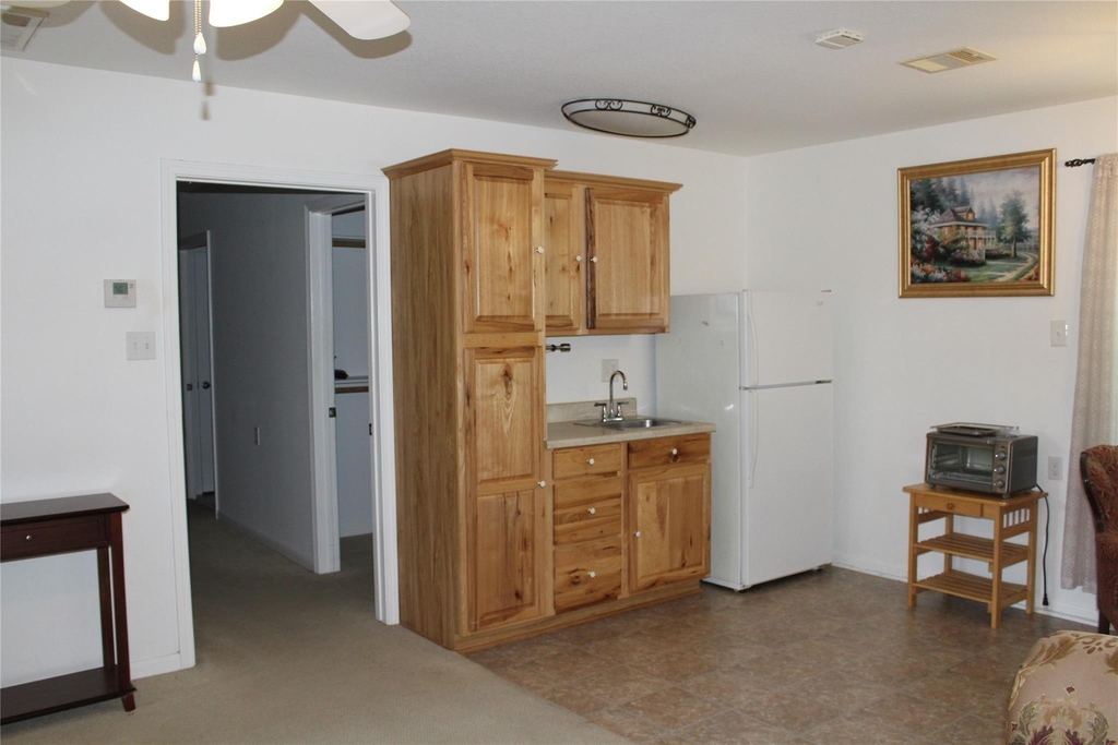 9103 Pine Lane - Photo 5