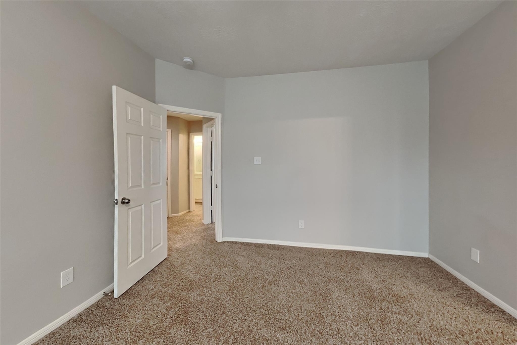 21638 Falvel Misty Drive - Photo 5