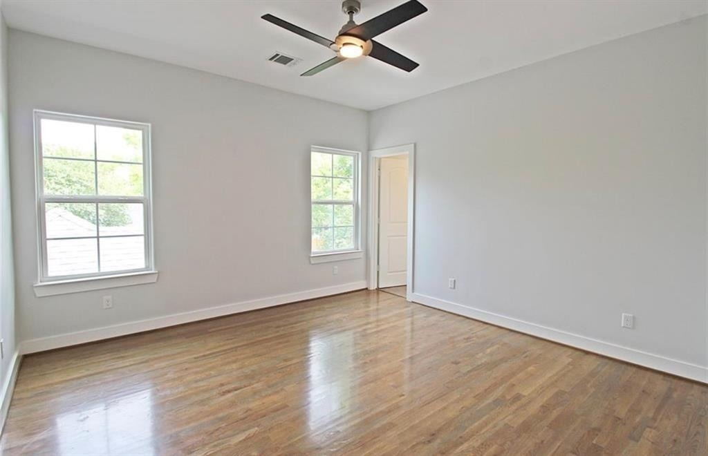 2736 Cortlandt Street - Photo 3