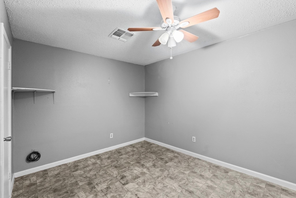 509 Arno Street - Photo 15