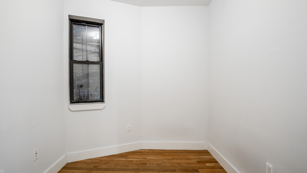 40 Malcolm X Blvd - Photo 10