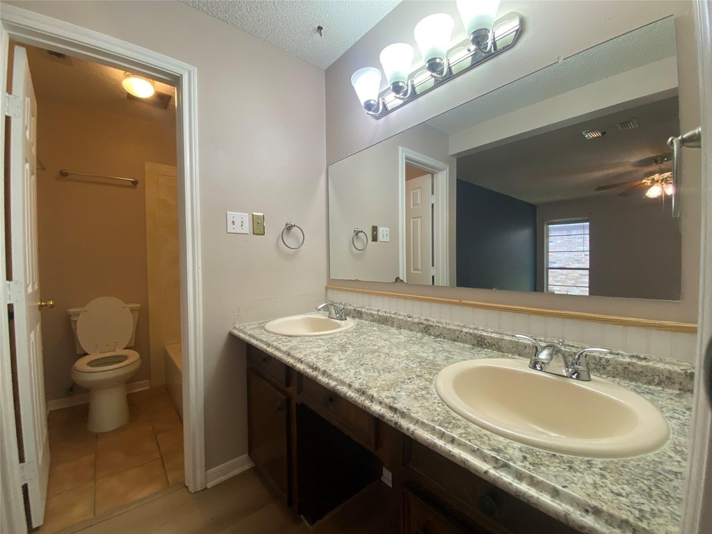 815 Ramada Drive - Photo 12