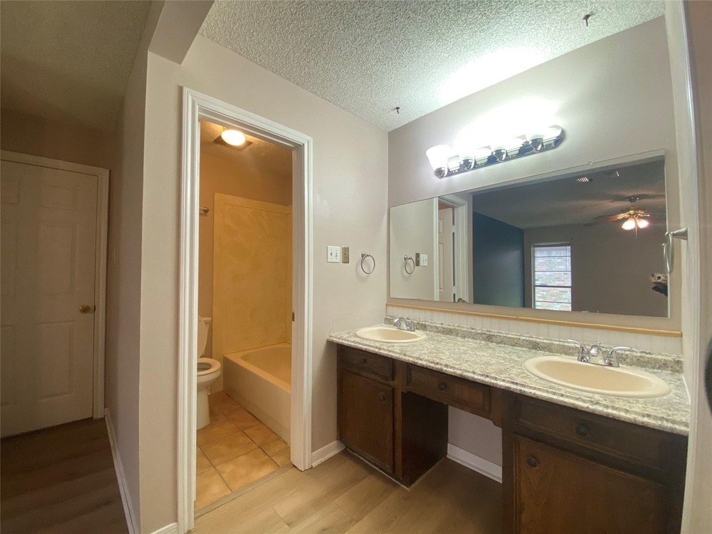 815 Ramada Drive - Photo 11