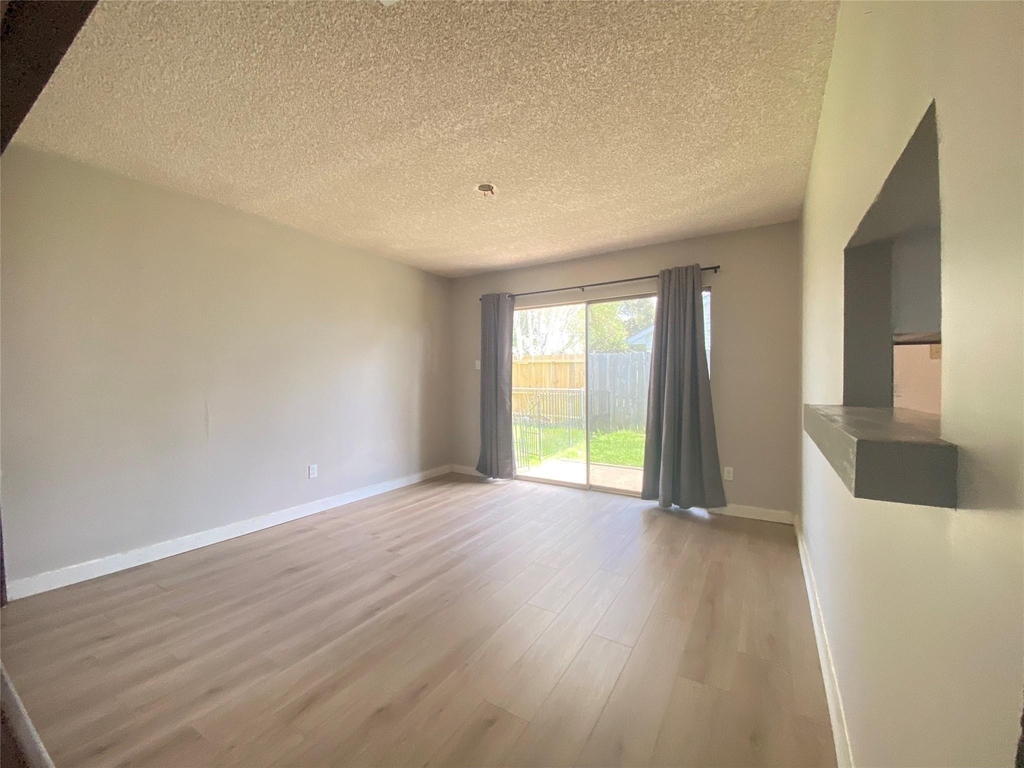 815 Ramada Drive - Photo 7