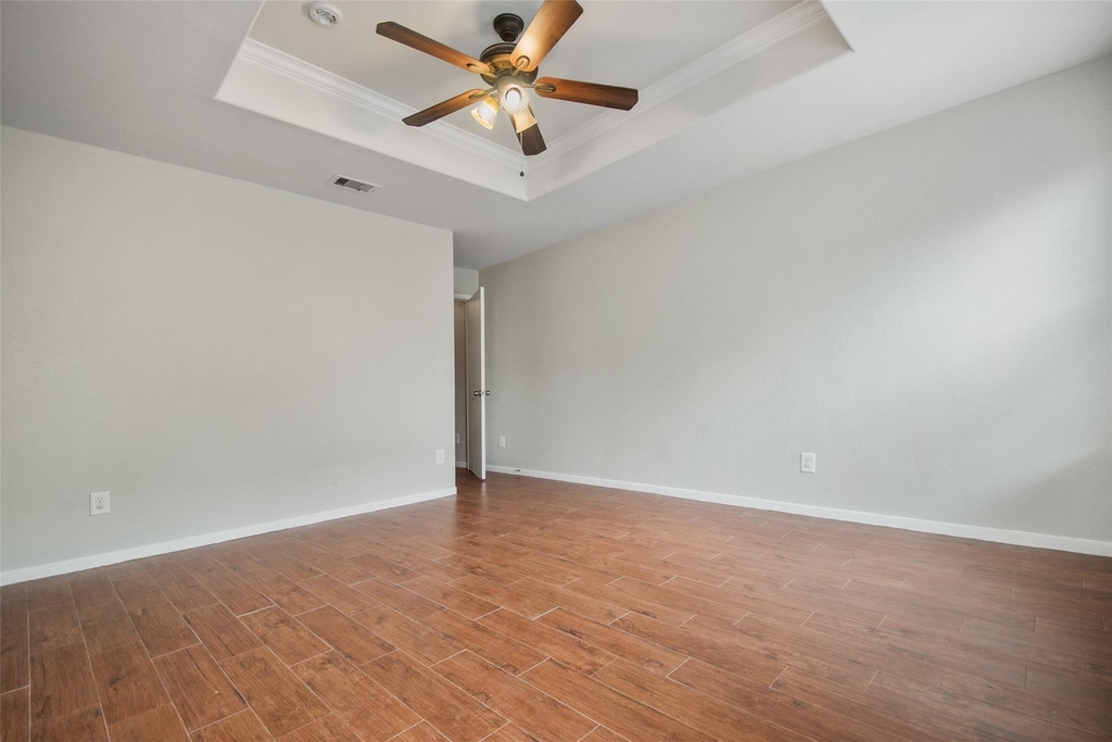 15426 Sableton Crest Lane - Photo 10