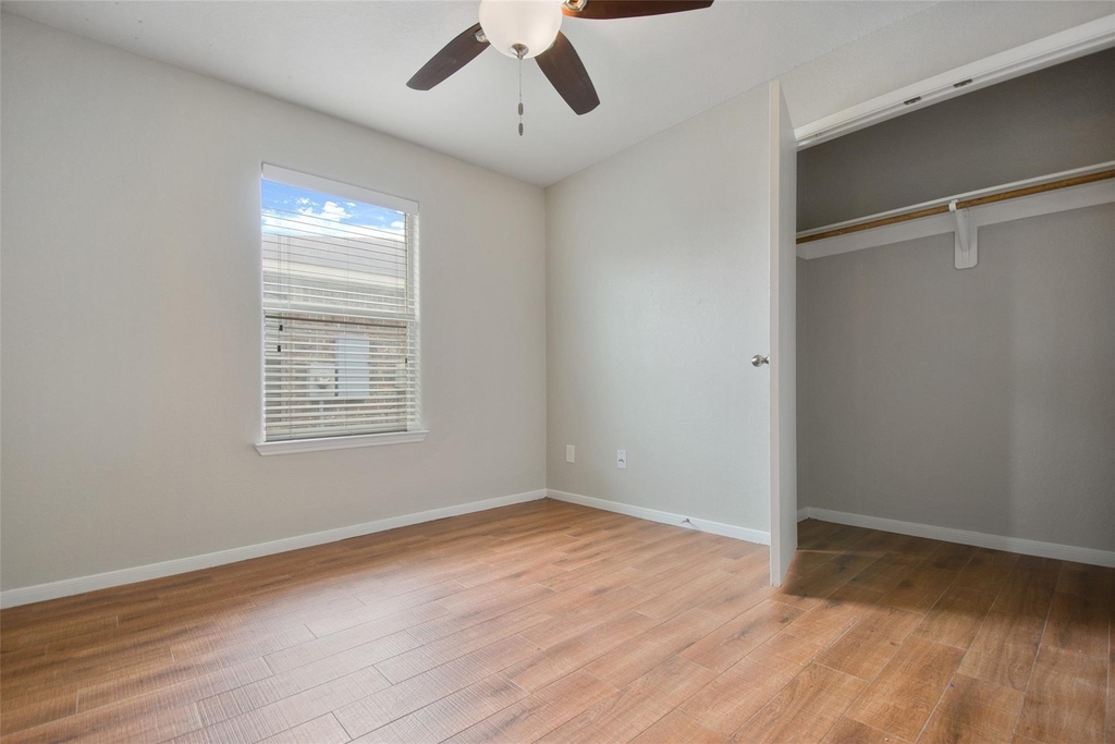 15426 Sableton Crest Lane - Photo 18