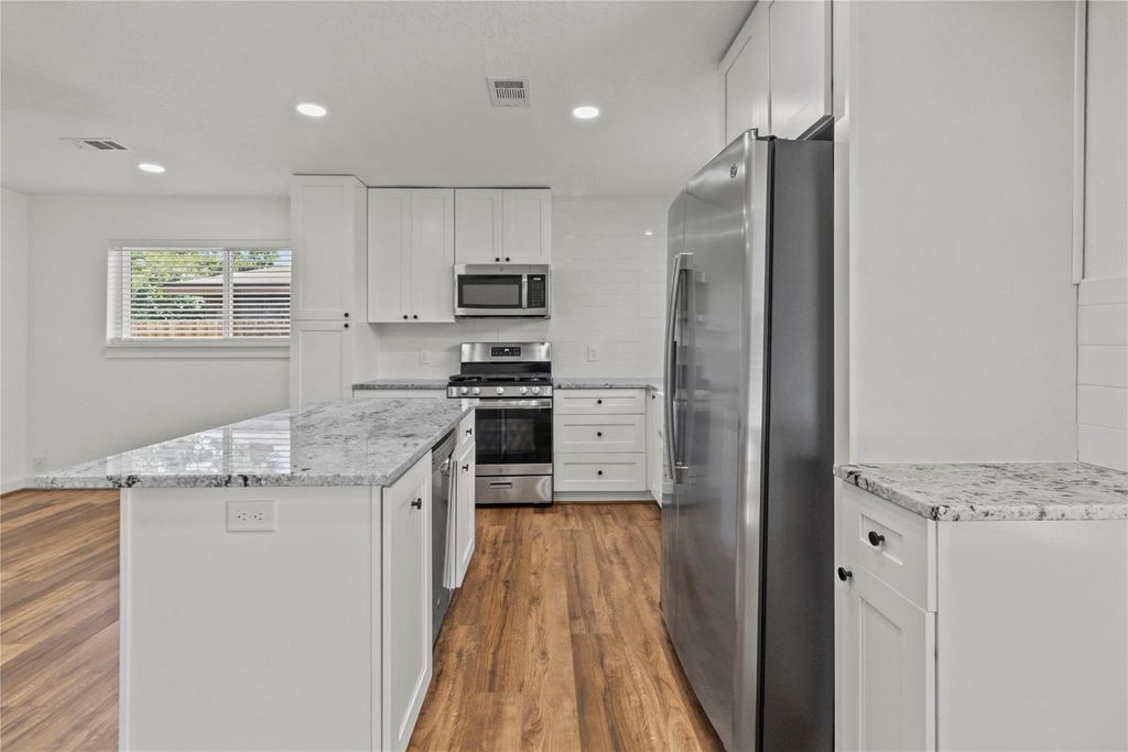 4812 24th St - Photo 12
