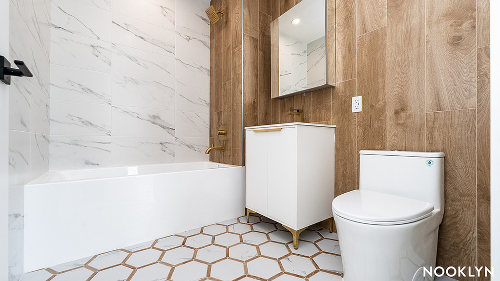 146 Scholes St - Photo 11