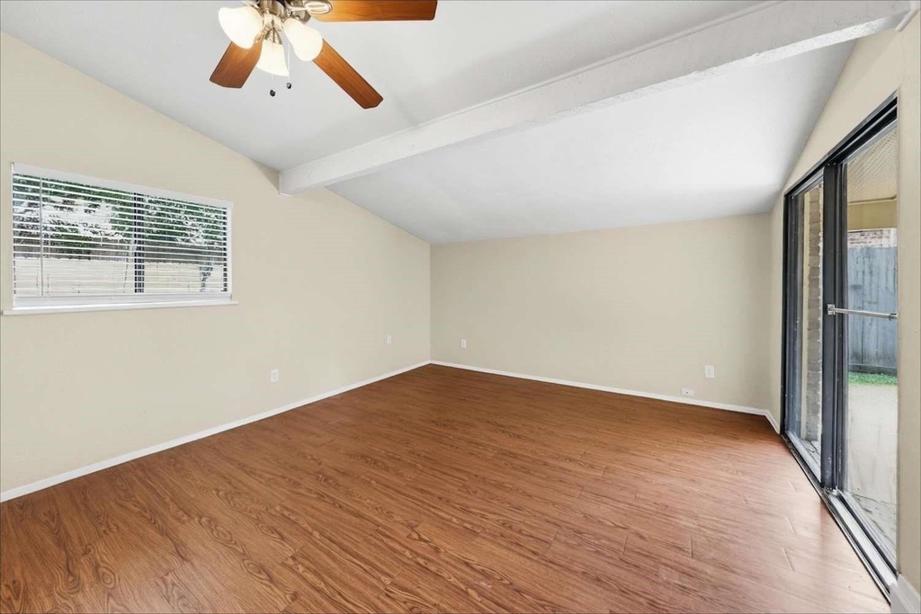 5126 Girnigoe Drive - Photo 6