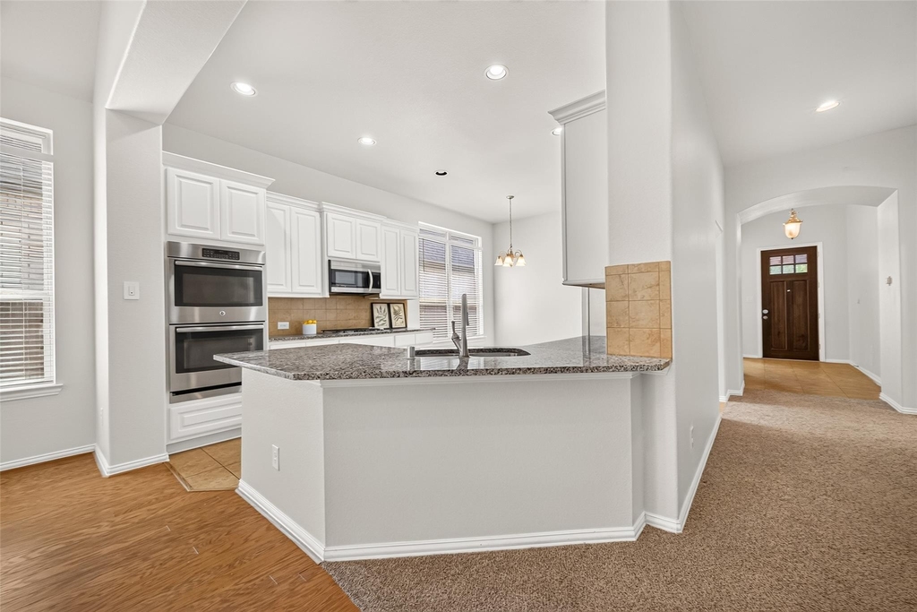 8155 Laughing Falcon Trail - Photo 12