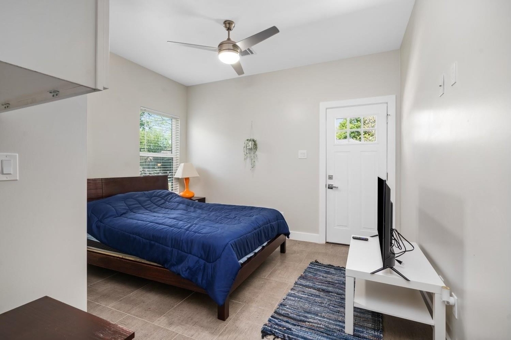 7101 Foster Street - Photo 15
