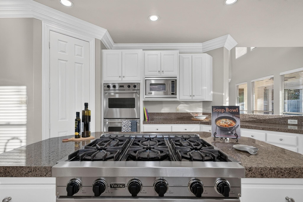 13511 Indigo Lake - Photo 10