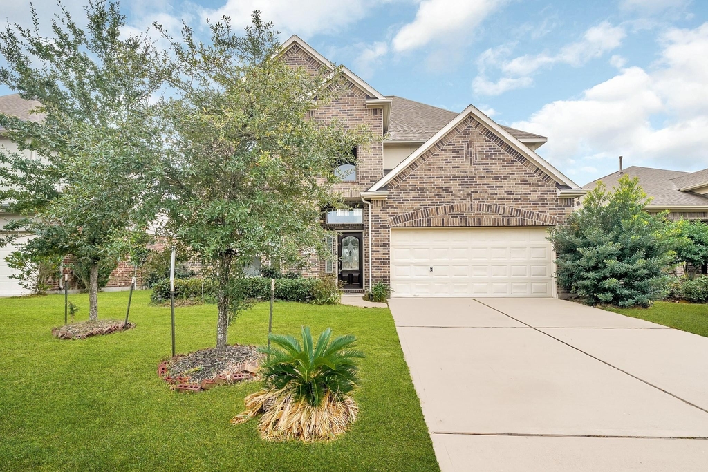 16911 Wedgeside Park - Photo 0