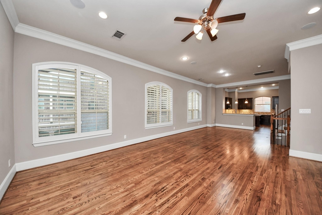 1617 W 23rd Street - Photo 14