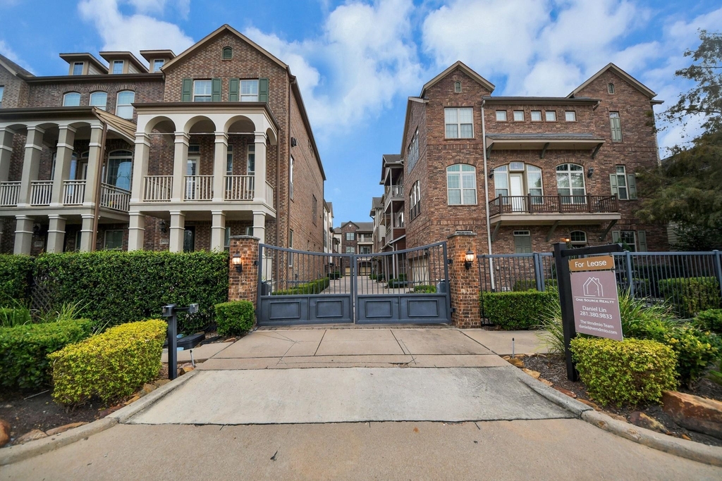 1617 W 23rd Street - Photo 1
