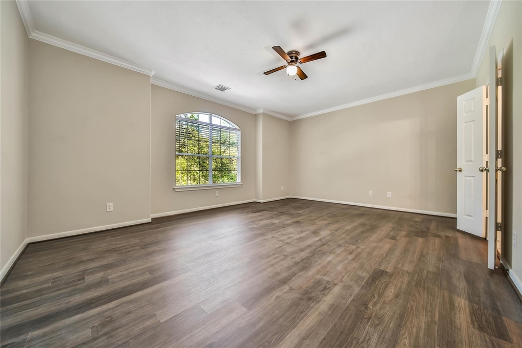 111 W Burberry Circle - Photo 18
