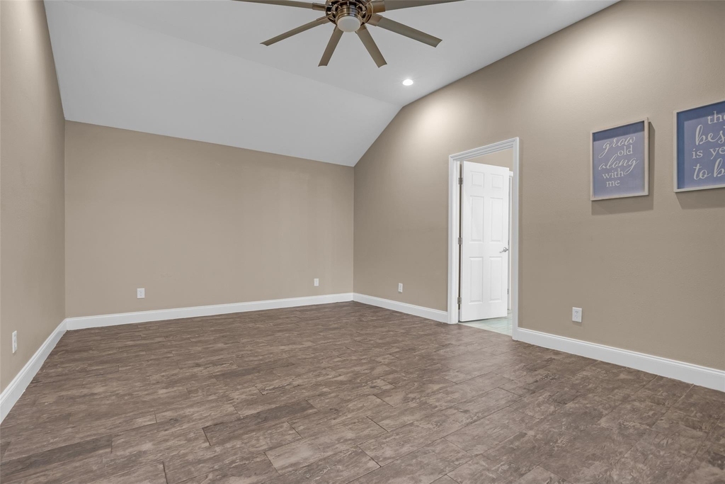 11506 Faulkey Gully Circle - Photo 28