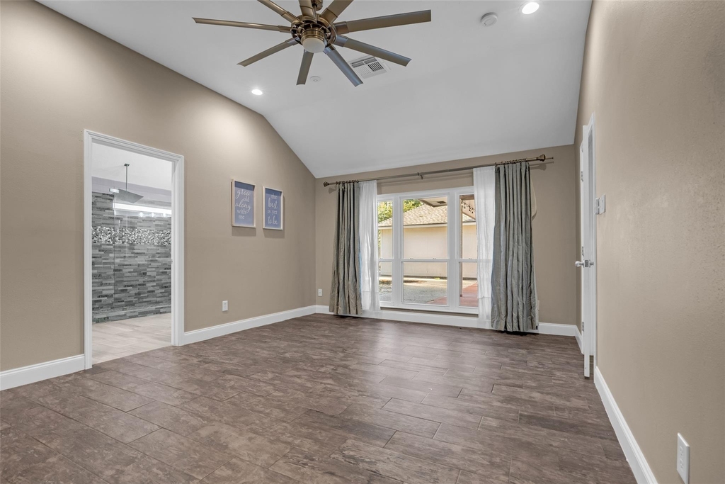 11506 Faulkey Gully Circle - Photo 33