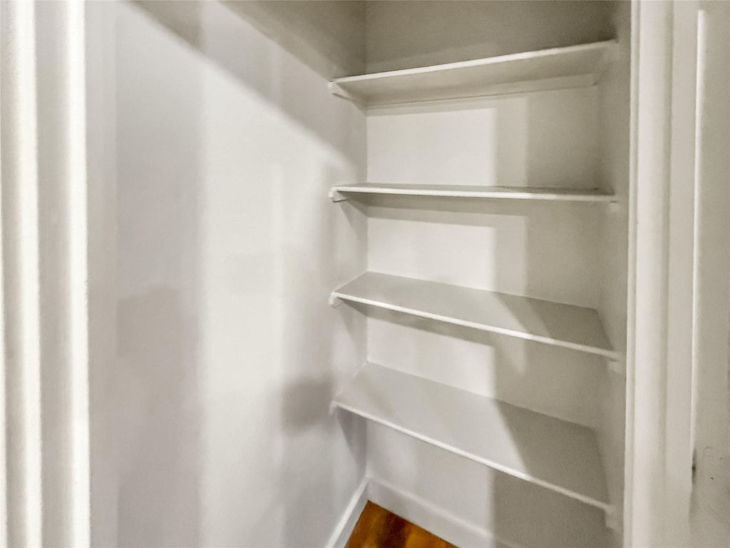 10535 Mills Road - Photo 13