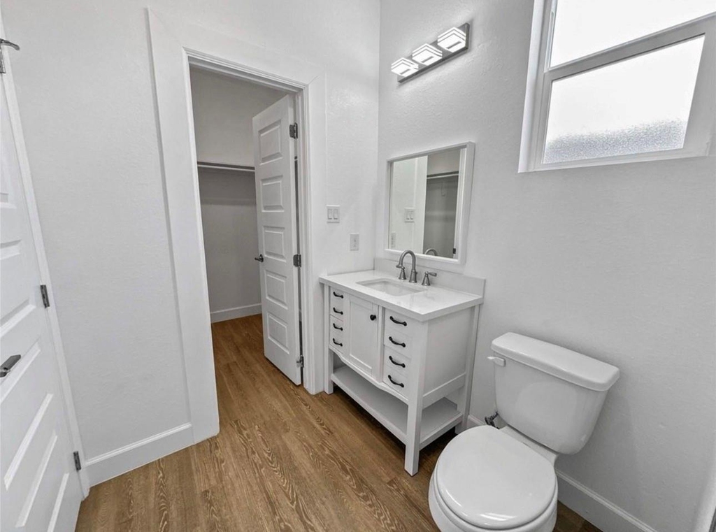 8141 Jeffery Street - Photo 11