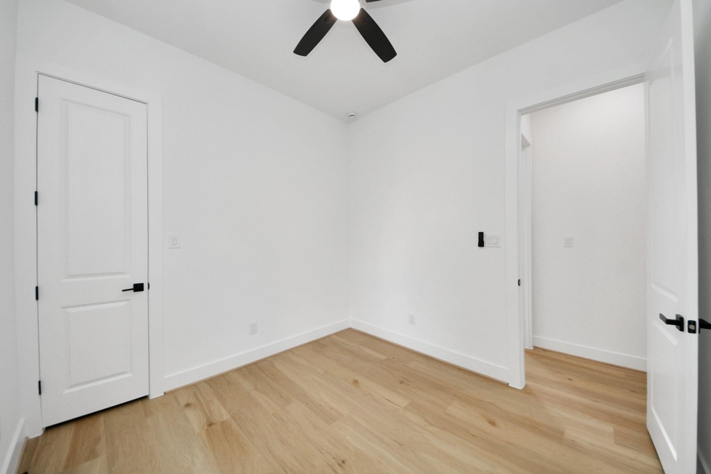 7117 Eastwood Street - Photo 21