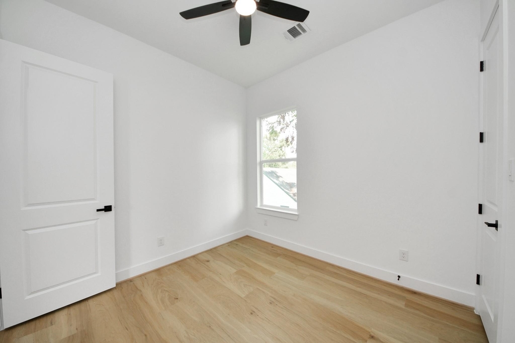 7117 Eastwood Street - Photo 25