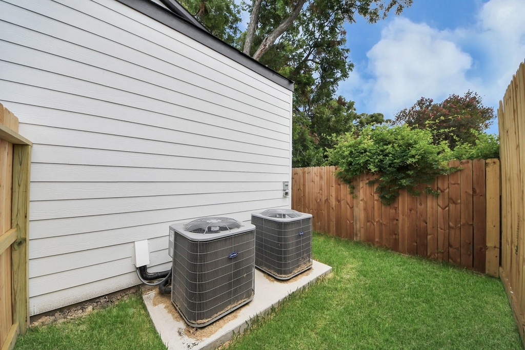 7117 Eastwood Street - Photo 29