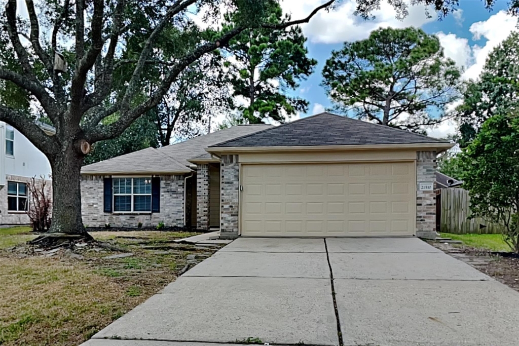 21510 Forest Colony Drive - Photo 0