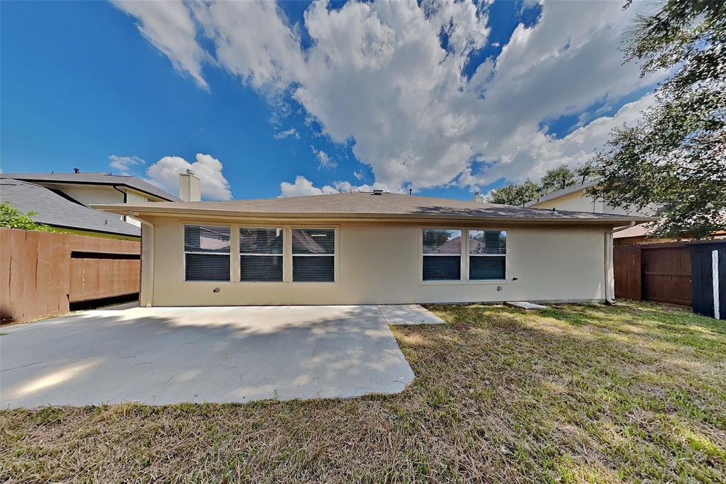 21510 Forest Colony Drive - Photo 16