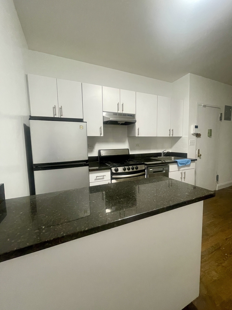 167 East 88th Street - Photo 4