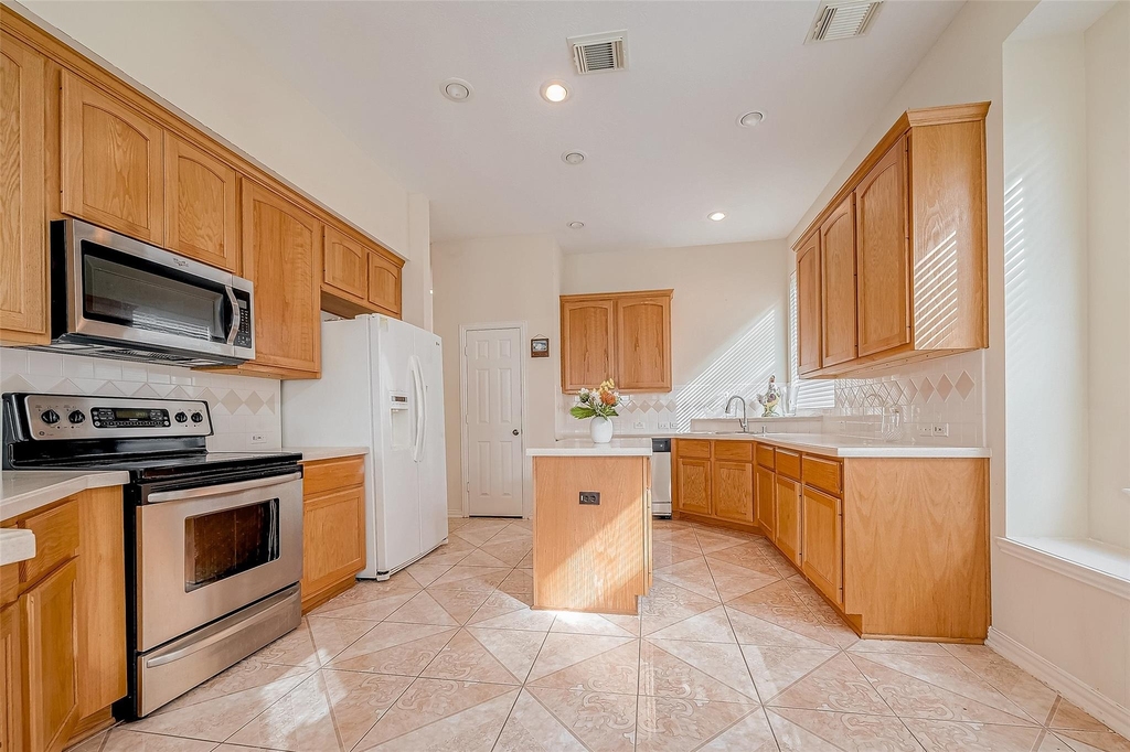 14314 Jaubert Court - Photo 19
