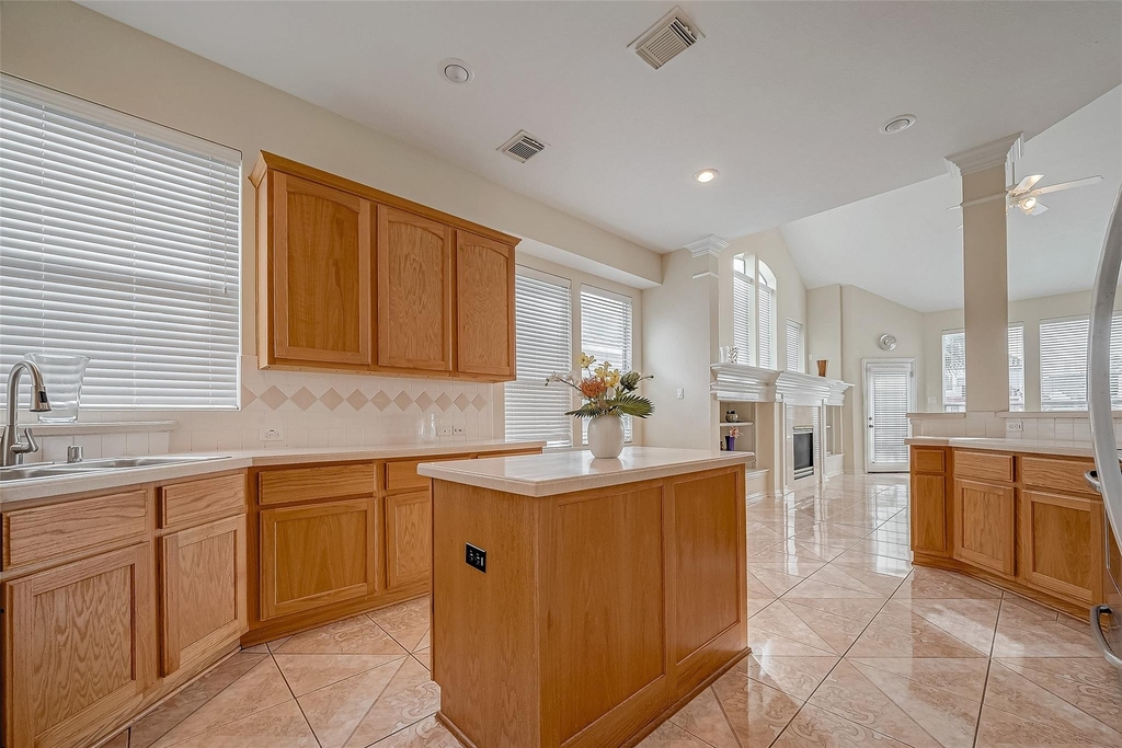 14314 Jaubert Court - Photo 15