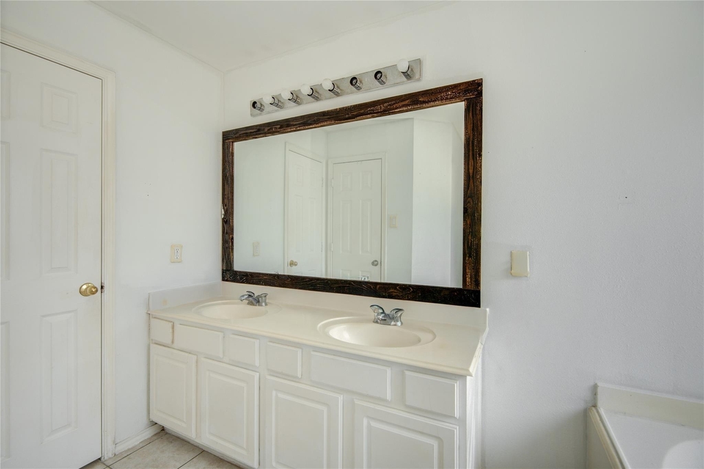 21002 Vista Trace Drive - Photo 22