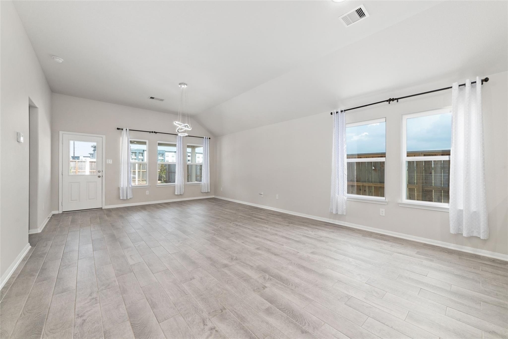 3202 Dawn Redwood Lane - Photo 8