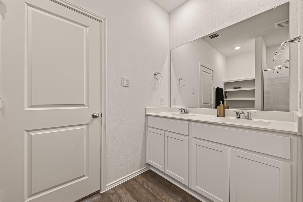 3611 Koop Loop Court - Photo 32