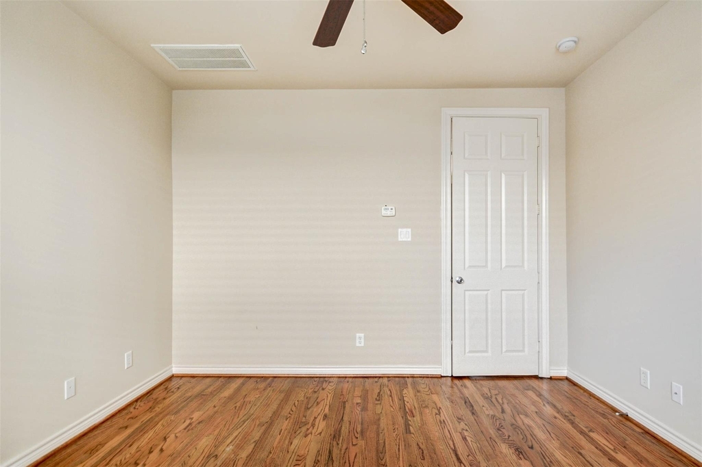 2731 Sherwin Street - Photo 13