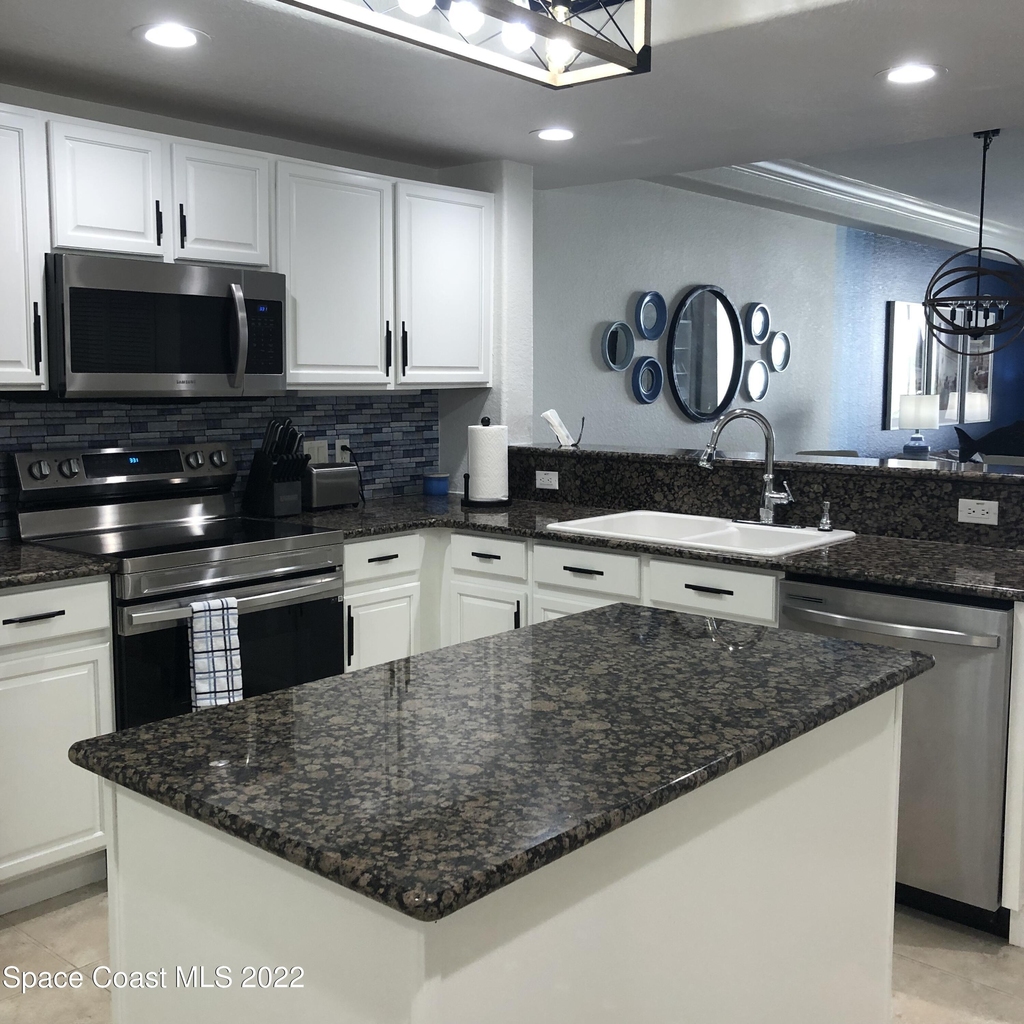 806 Mystic Drive - Photo 44