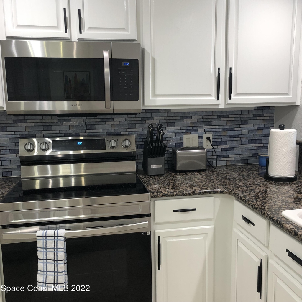 806 Mystic Drive - Photo 48