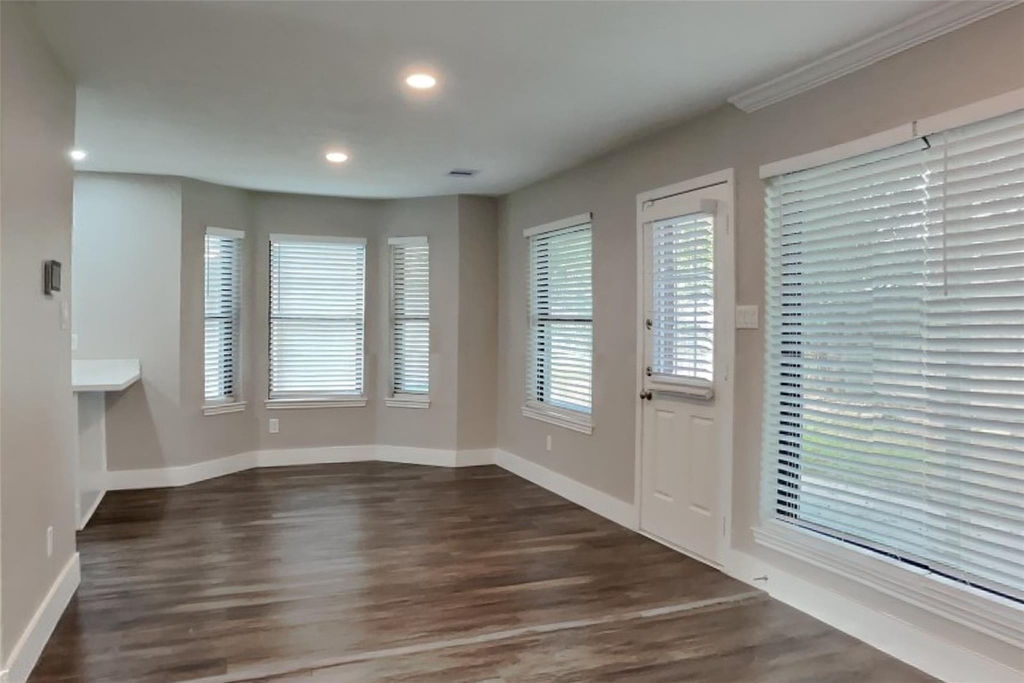 8510 Canyon Pine Drive - Photo 6