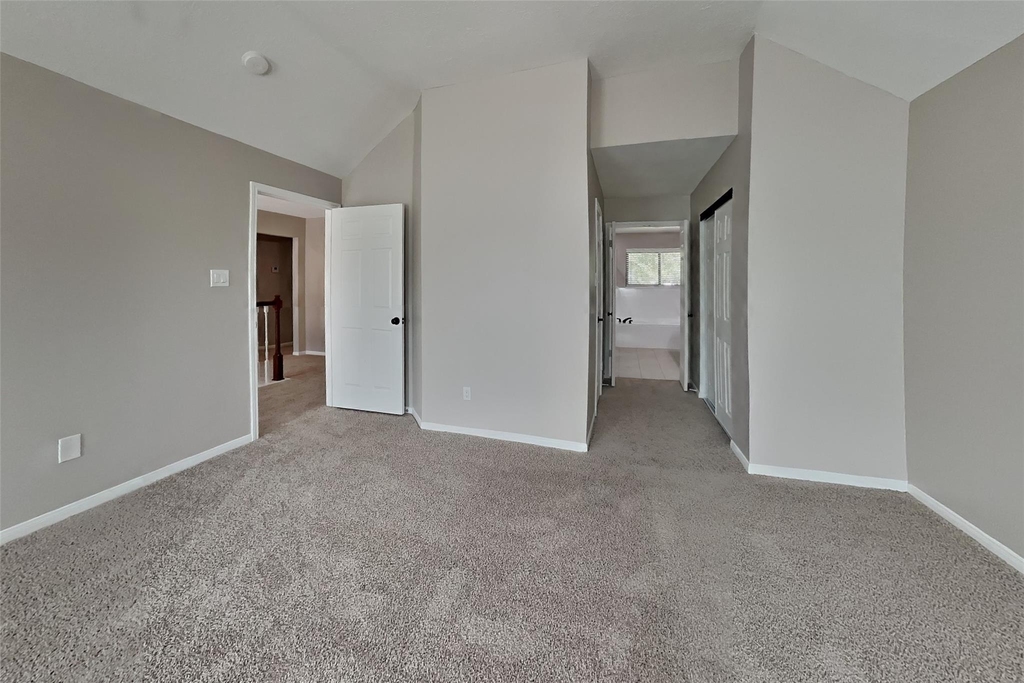 8510 Canyon Pine Drive - Photo 9