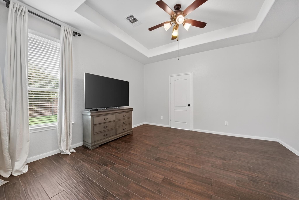 8922 Pinenut Drive - Photo 28