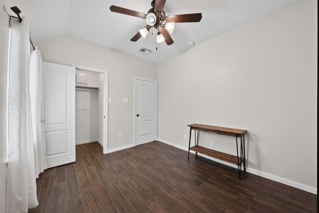 8922 Pinenut Drive - Photo 21